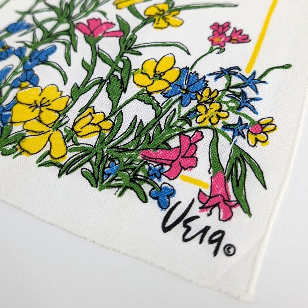 Vera Neumann Vintage Floral Cloth Napkins Set of 4 Wildflower Print 16x16